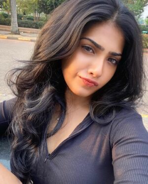 Varsha Viswanath Instagram - Let your soul glow 🌼💫
