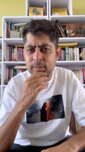 Varun Grover Instagram - #OppenheimerOnJioCinema Chain reaction - @anuragkashyap10 ne mujhe tag kiya hai to share my thoughts on Chris Nolan and Cillian Murphy’s chamatkaari movie! Ab @munawar.faruqui ki baari hai!
@officialjiocinema
#collab