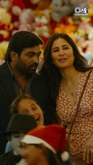 Varun Grover Instagram - NEW SONG ALERT 🚨.
#RaatAkeliThi is all yours now. Show lots of love people ❤️🤗.

This song is how I feel about the nights in Bombay. 
Thank you @ipritamofficial for roping me into the amazing world of #MerryChristmas 🤗❤️.

@vidushak our first together, here’s to many more🥂.
#sriramraghavan Sir it’s an honour to be a part of your vision. 

@katrinakaif & @actorvijaysethupathi what should I say, you guys just brought this story to life, it felt we were with you the whole way. Much love ❤️.

@tusharjoshiii 👏👏👏.

#shilparao