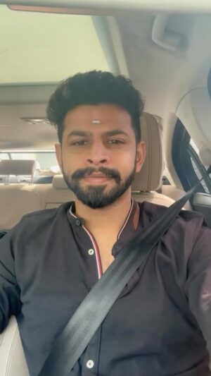 Varun Kamal Instagram - Convo with @sundeepkishan !❤️ On the way to Airport.. 

#Joshua from Tomorrow🔥