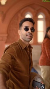 Actor Varun Mitra HD Instagram Photos and Wallpapers October 2023