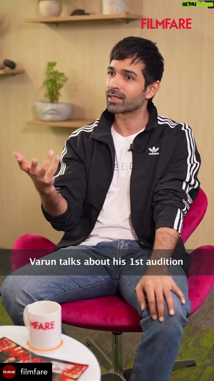 Varun Mitra - 2.2K Likes - Had a nice chat with @jiteshpillaai . He took me back to my first day in #bombay.
.
.
.
Posted @withrepost • @filmfare #VarunMitra on his audition phase and more. 💯
#FilmfareOnReels #ReelsOnFilmfare