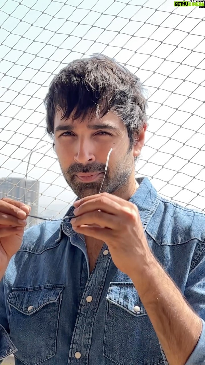 Varun Mitra - 3.4K Likes - 😎