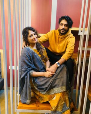 Vasishta N. Simha Instagram - Happy Weekend ❤️

#weekend #weekendvibes #simhapriya