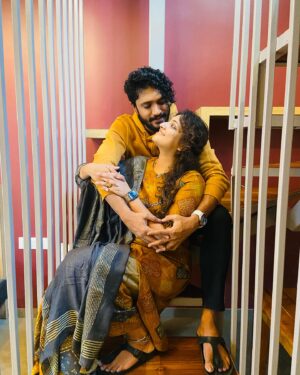 Vasishta N. Simha Instagram - Happy Weekend ❤️

#weekend #weekendvibes #simhapriya