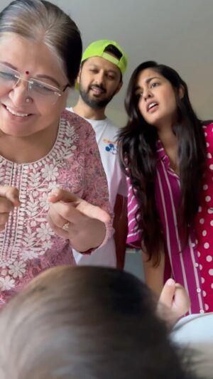 Vatsal Sheth Instagram - Dadi knows the best 👵