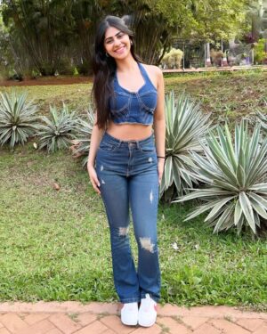 Vedika Nawani Instagram - @myntra @myntrafwd

#myntrafwd #fwdcampussquad #fwdfinds #fwdfitcheck #myntrafinds #fwdfam