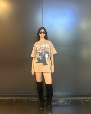 Vedika Nawani Instagram - Proud hater 

Tshirt from @crayy.heads