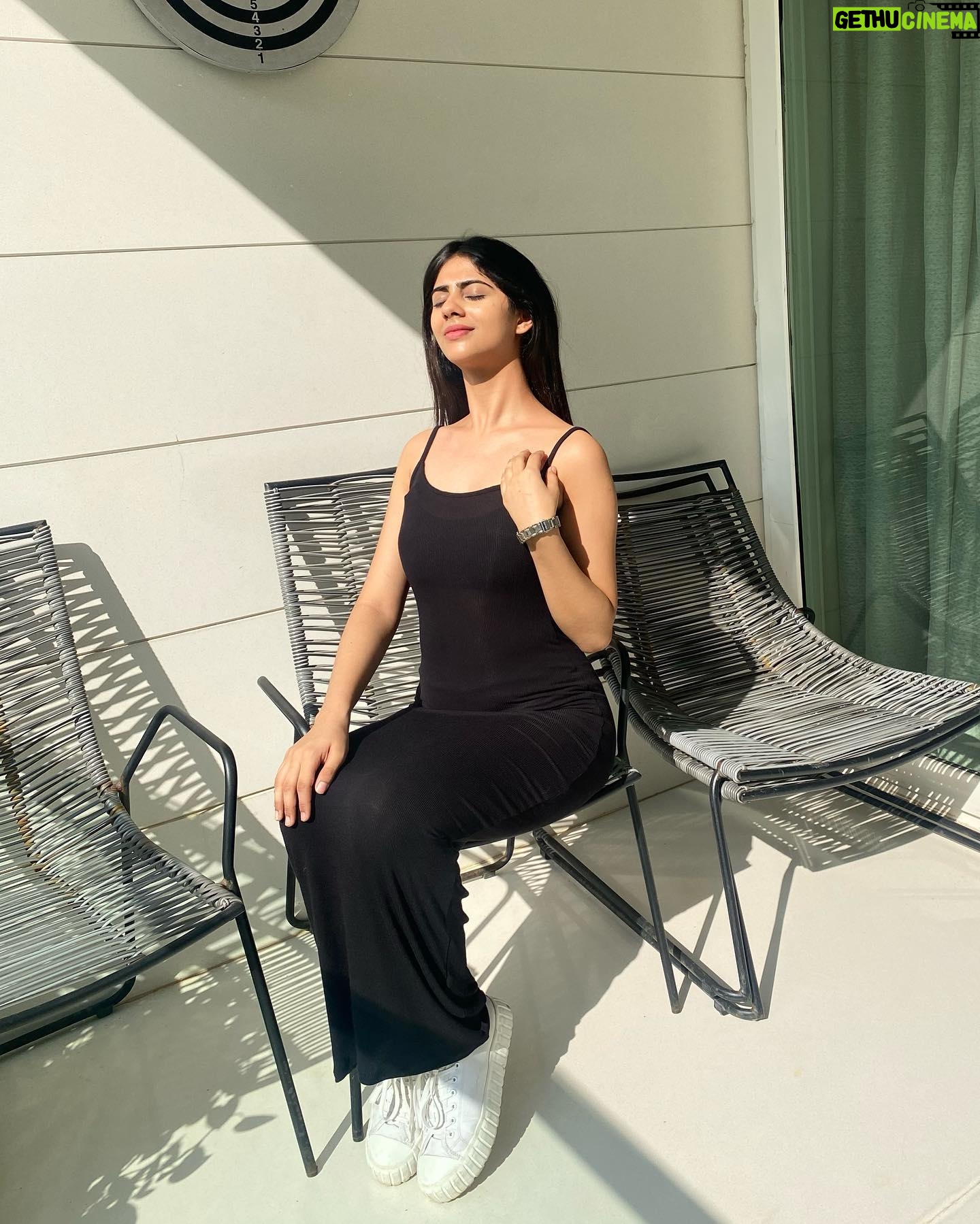 Vedika Nawani - 3 Likes - Where my shades at?