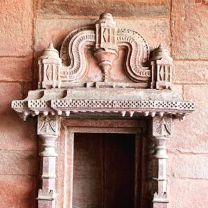 Vega Tamotia Instagram - They say beauty lies in symmetry... and how the Mughals mastered that. #Stunning #IncredibleIndia #BritishThieves #MughalIndia