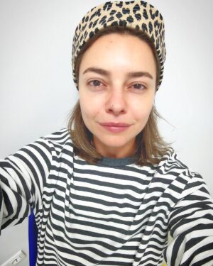 Vera Kincheva Instagram - ♥️🪄
Драгоценные 
Уютные зрители !
Завтра в 11:10 
раскроется для вас 
новая История про Уют !
До встречи !
🤘🏼🔥