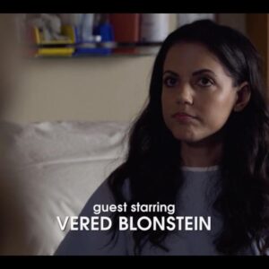 Vered Blonstein Instagram - What do you think of Lana Moore on The Good Doctor? I love playing this character! I’ve only seen males playing autistic characters in TV/film, so props to this series for introducing a female character with autism. I love that she speaks openly about her sexuality 🥰🥰 #neurodiversity 
@freddiehighmore @alexplank @fionagubelmann @bdot_shin @thegooddoctorabc @thechristinachang_ @sbaidwan @shorez #thegooddoctor #thegooddoctorabc #actress🎬 #autismawareness #actresslife #workingactress #laactress #hollywoodactress #autisticactress #veganactress #tvproduction #freddiehighmore #fionagubelmann #christinachang #alexplank #veredblonstein #tvactress #filmactress #autisticwoman #actressatwork #filming🎬 #behindthescenes🎬 #davidshore #sagactress #actresslife🎥 #lifeofanactress #femalesexuality #shaunmurphy #drshaunmurphy