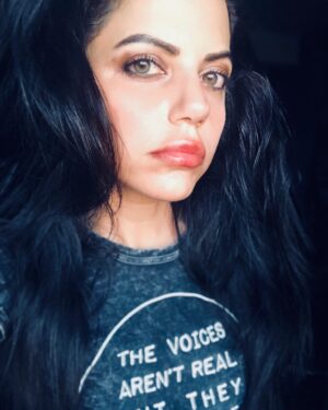 Vered Blonstein Instagram - The voices aren’t real but...🤔🤔🤔🤔🤔🤔🤔🤔🤔🤔🤔🤔🤔🤔🤔🤔🤔🤔🤔🤔🤔🤔🤔🤔🤔🤔🤔🤔🤔🤔🤔🤔🤔🤔🤔🤔🤔🤔🤔🤔🤔🤔🤔🤔🤔🤔🤔🤔🤔🤔🤔 #actress #vered #actresslife #tvactress #filmactress #laactress #losangelesactress #filmmakerlife #filmmakinglife #filmmaker  #hollywoodstyle #ethnicallyambiguous #voicesinmyhead #aliengirl #actresshot #filmproducer #lalife #losangeleslife #hollywoodlife #vegangirl #neurodivergent #hollywood #artistsoninstagram #imdb #thegooddoctor #asseenontv #vegangirl #neurodiversity #singlelifestyle #hollywoodfashion #actressstyle