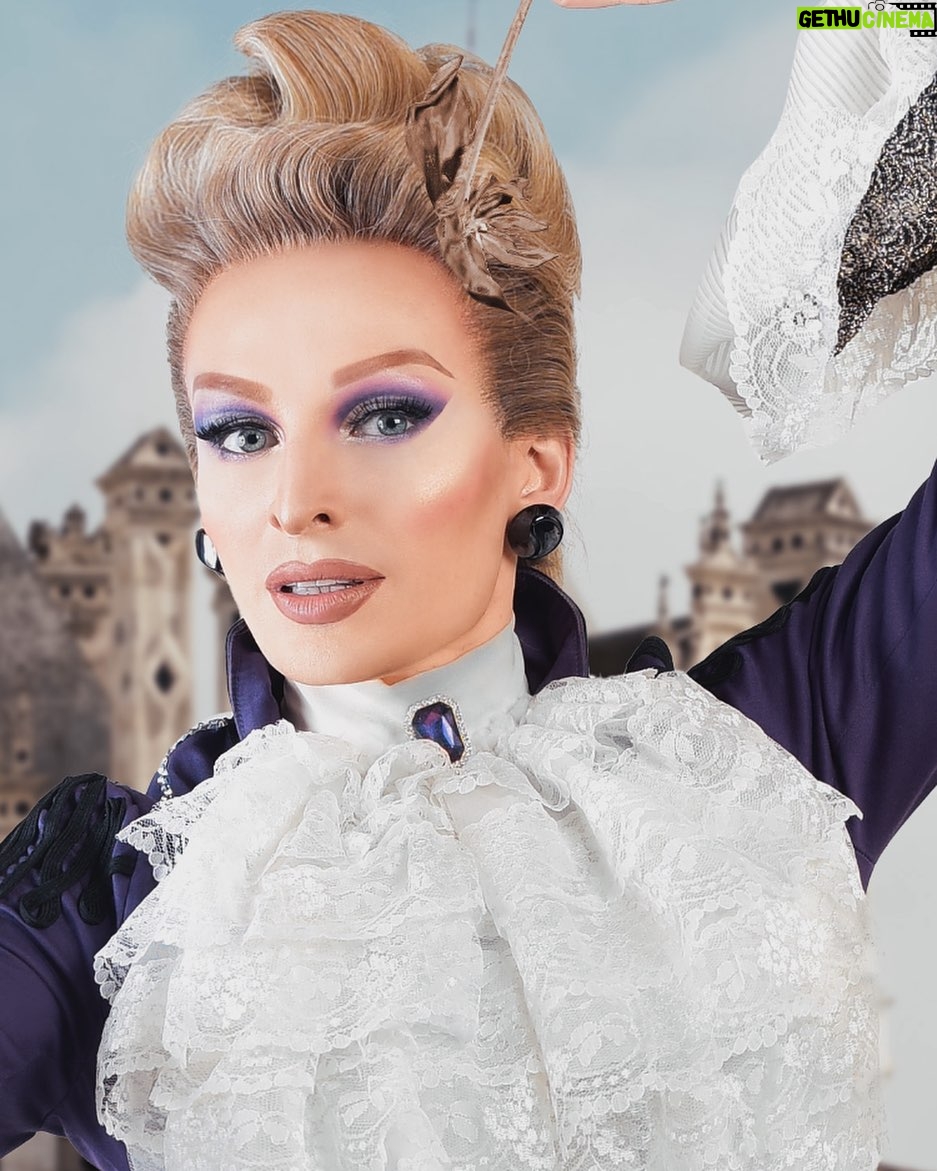 Veronica Green - 2.8K Likes - And just like that I’m off to Panto Land.
I’ve just arrived into London for 8 weeks & start my first day of rehearsals TODAY!
Watch this space for the official announcement. As soon as I’m allowed to tell you all where & when I’ll be performing, I’ll let you know
💚🎭💚
👩🦳 @emmarigby_pro
👗 @moirastansfield
📸 @daveyytyler