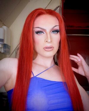 Veronica Green Instagram - #PaintedbyChaney

On tour @lawrencechaney offered to paint me in their version of my style of drag for one of the shows. I think they did a pretty good job. Next time they have promised to paint me with their own vision in mind. Would my followers be up for seeing me painted by other queens?