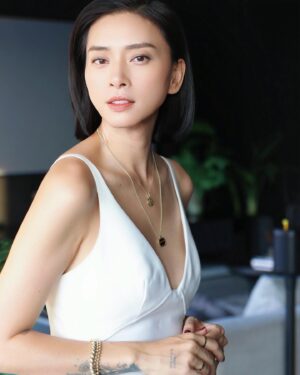 Veronica Ngo Instagram - Thuỳ mị quá rồi …