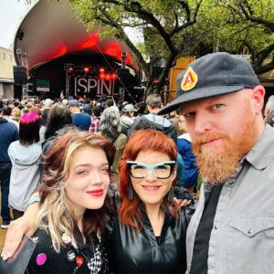 Vickie Howell Instagram - Field trip with our kid to the exact place their parents met, 18 years ago this month. 🎸😍 

#sxsw #stubbsbbq