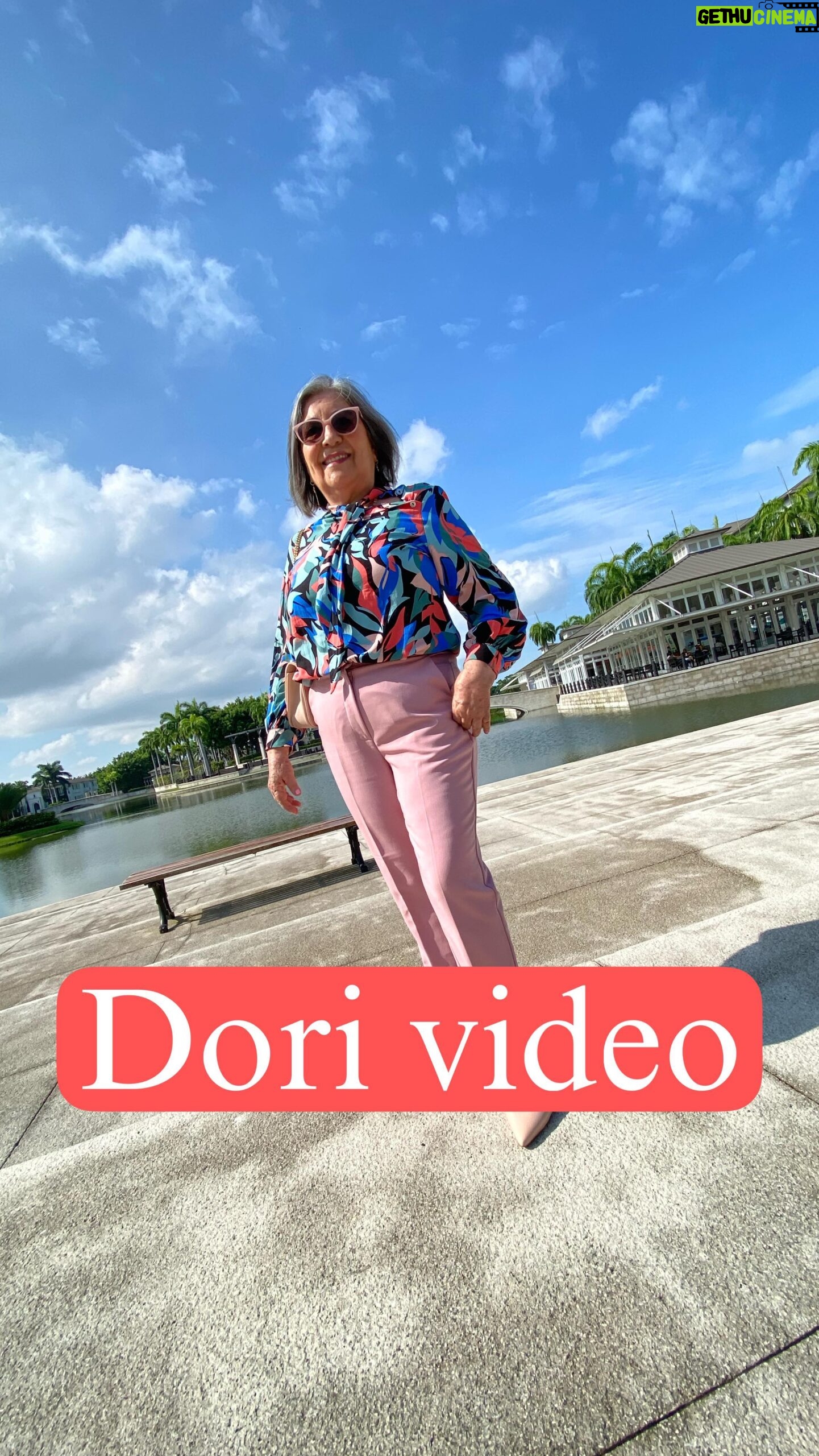 Victor Arauz - 9K Likes - Queriendo ser como @doritapalmundo
•
MI PRIMERA INFLUENCER
•
Y si tú tampoco puedes ser como tu mamá mejor llévala a @dmujeres_beautymarket
#dorivideos #doritainfluencer #miprimerainfluencermimamá #miprimerainfluencer