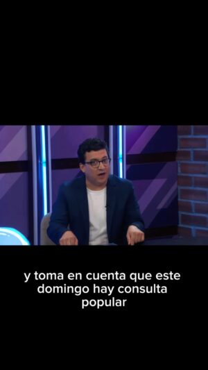 Victor Arauz Instagram - Advertencia: ⛔️ SI UD ES FAN A MORIR DEL PRESIDENTE O ES CORREISTA EXTREMO ESTE PROGRAMA PUEDE ALTERAR SU SISTEMA NERVIOSO! 
•
Aquí un pedacito de @elafteroficial vayan a verlo completo a YouTube en la cuenta de @teleamazonastv 
•
Además hacemos un repaso por las preguntas de la consulta y otras cosillas más!