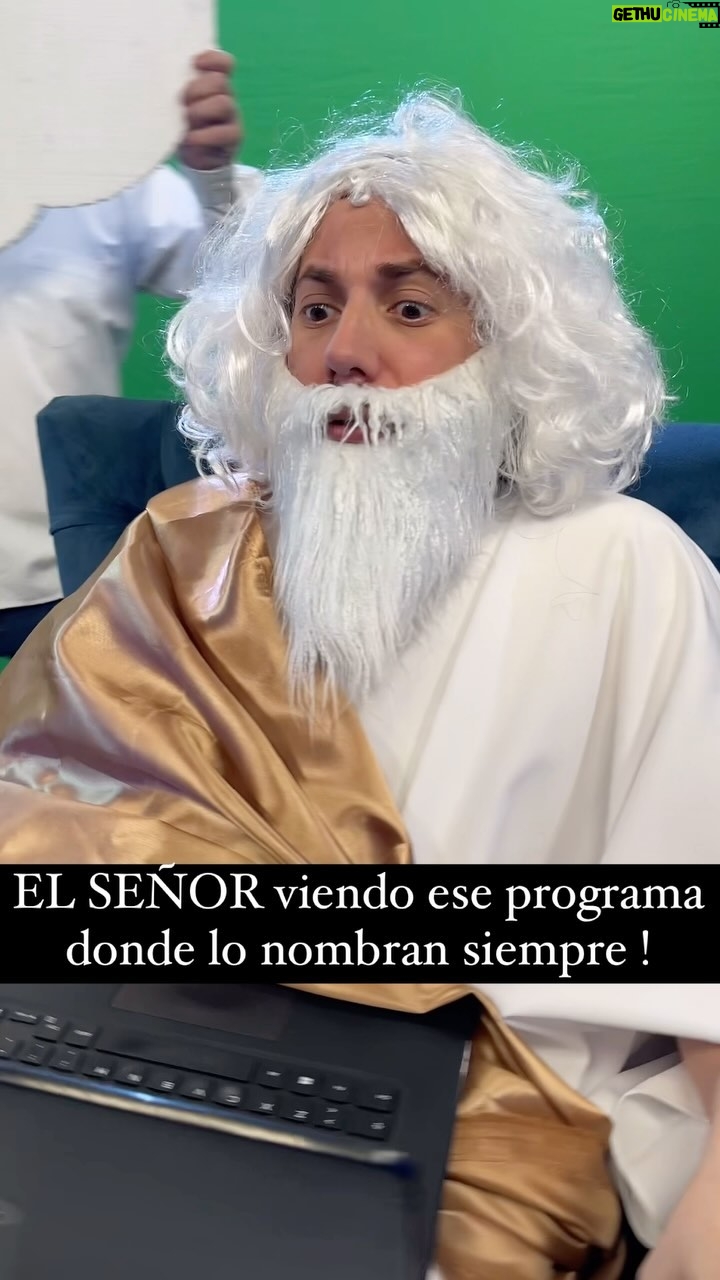 Victor Arauz - 8.6K Likes - Pobre mi señor!
#humor #comedia #sinotegustapasadelargo #ysitegustaregalaunlike