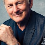 Victor Garber