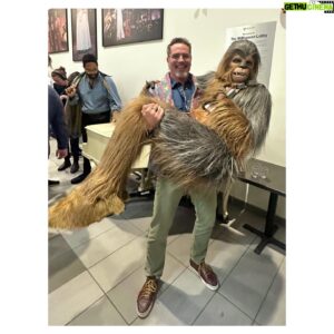 Victor Webster Instagram - I think I threw out my Chew-back-a carrying this hairy beast