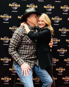 Actress Victoria Pratt HD Instagram Photos and Wallpapers May 2024