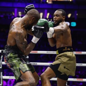 Viddal Riley Instagram - First defence 𝗗𝗢𝗡𝗘 ✅🏴󠁧󠁢󠁥󠁮󠁧󠁿

Another performance that show’s @isitril belongs at this level and is climbing the ranks fast! 🔥

#WardleyClarke | Tonight | @skysportsboxing | @peacock