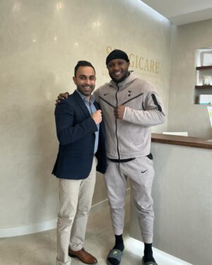 Viddal Riley Instagram - It was a real pleasure to have @isitril Viddal Riley from @258mgt, the English Cruiserweight champion and future world prospect visit us @surgicareaesthetics to use our @one.hyperbarics hyperbaric oxygen chamber!

@isitril won his last fight at the end of March via unanimous decision and is now using our hyperbaric oxygen chamber to facilitate recovery from rib injuries. Stay tuned to follow his progress.

Did you know: HBOT came to fame in 2002, when prior to the World Cup in Japan and Korea David Beckham had broken his  metatarsal bone in his foot playing for Manchester United and was given little chance of making it to the World Cup by doctors. He regularly used HBOT to enhance oxygen delivery to his fracture which facilitated his recovery and made the impossible possible…..he of course went on to score that famous penalty vs Argentina!

#surgicare #cockfosters #hbot #oxygentherapy #hyperbaricoxygentherapy #oxygen #davidbeckham #258 #anthonyjoshua #recovery #hyperbaricmedicine #hyperbaricoxygenchamber #london #barnet #enfield #southgate #northlebanon #athlete #athletetraining #athleterecovery #boxing #boxingtraining #boxinglife #matchroom #matchroomboxing