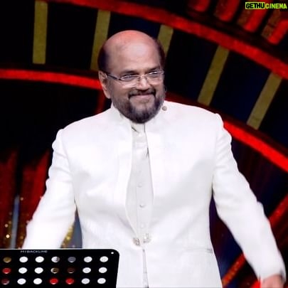 Vidyasagar - 8.5K Likes - Are you ready for tomorrow, Chennai???💥
Grab your tickets right now! 🎫
“The Name Is Vidyasagar 2.0” 🎶🎻
🗓️ 10/02/2024 at 📍YMCA Nandanam
Book your tickets 🎫 now at @insider.in (Link In Bio)
@vidyasagarmusicofficial
@gangmedia_offl
@karya2000
@itisveer
@sathya.retail
@sathyabama.official
@rent2rig
@shopatdecibel
@madrascoffeehouseofficial
@onlynikil
@theaaronobed
#NoiseandGrains #Liveinconcert #Chennai #vidyasagar #vidyasagarmusic