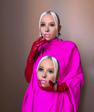 Viivi Huuska Instagram - An icon of perfect beauty