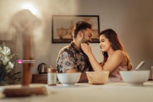 Vijay Kumar Instagram - Small things that made us both feel happy and loved ❤️💫 !!!
..:.
Concept shoot 
Shot by @zerogravityphotography 
Mua - @mua_vijisharath 
My wardrobe- @tailorsewcompany 
……
#V&N #vijayviruz #nakshatramurthy #erumasaani #weddingshoot