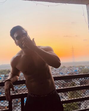 Vikas Verma Instagram - Photo dump of April, may 

Not all the photos makes it to the post 

Posting the ones I like 💖

Life is where the magic is 

And let me know which one is your favourite 🥹

Be kind and Rewind 💖

#gratitute #life #selfshots #beach #vikasverma #feelinggood