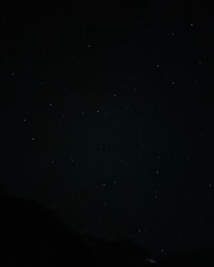 Vikram Chatterjee Instagram - Raat er kachey tara’r hisheb achey! #StarGazing #MountainLife 🌌✨