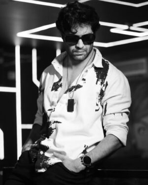 Vikram Chatterjee Instagram - Just!

p.c. - @sayantan_dutta_photography
