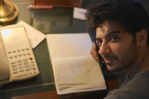 Vikram Singh Chauhan Instagram - कर्म कर, ज़िक्र ना कर। 
शुक्र कर, फ़िक्र ना कर।

#gratitude #toaterrificthursday

📸 @_therahulsharmaa_