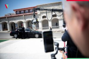 Viktor Orbán Instagram - A képlet egyszerű: ha emelni akarjuk a magyar béreket, ha támogatni akarjuk a magyar családokat, ha fejleszteni akarjuk a magyar családokat, ahhoz kiterjedt gazdasági kapcsolatokra van szükségünk. Háború és elzárkózás helyett béke és konnektivitás. Ez a magyar modell!