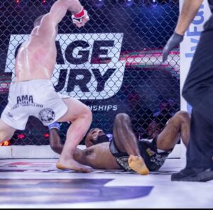 Vilson Ndregjoni Instagram - Put  God first and everything is easy? ☝🏻☝🏻 🇦🇱⚔️🇺🇸#tagcomment @contender_series_dwtcs @seanshelby @ufc ✍🏻👀