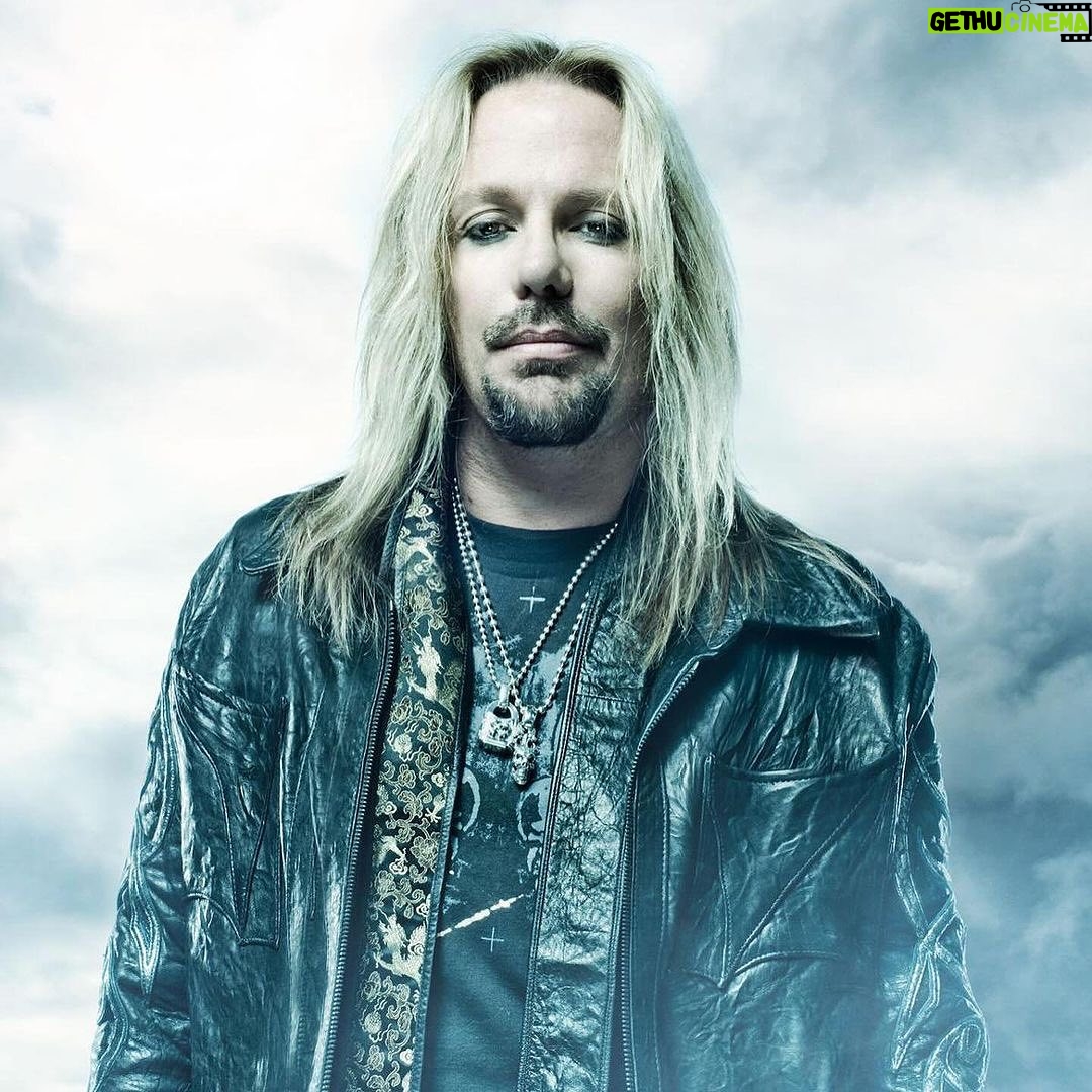 Vince Neil - 11.2K Likes - Repost from @franklinrodeo
•
🏠 **Home Sweet Home** 🏠
Our Grand Marshal has a special connection to Franklin, Tennessee, just like his iconic song "Home Sweet Home, he has made his home sweet home, Franklin,TN!
VINCE NEIL!
#VinceNeil #FranklinRodeo #FranklinRodeoParade #GuessTheGrandMarshal