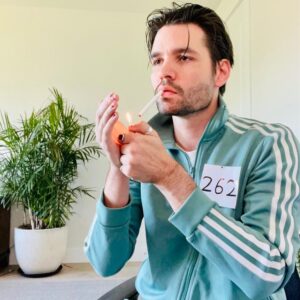 Vincent Cyr Instagram - Sorry, your streamer is only a half millionaire this year.