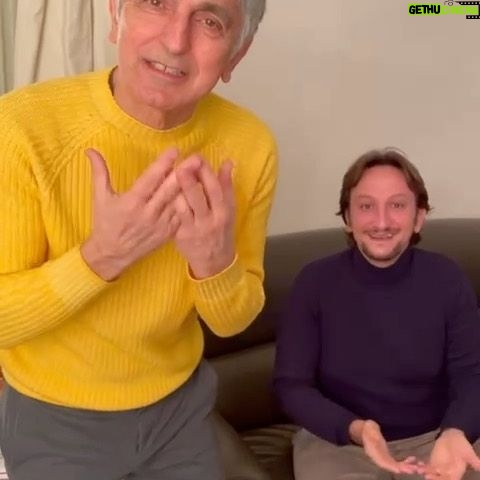Vincenzo Salemme - 5.5K Likes - Stasera c’è il debutto a Milano..che emozione! Vi aspetto.❤️🍕
#napoletanoefammenapizza #tournée #teatro #debutto #milano #teatromanzoni #iovadoateatro #risate #camerino #viaspetto