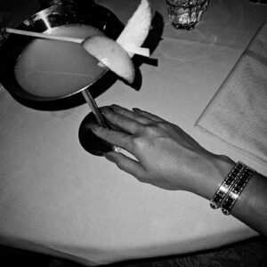 Vinessa Vidotto Instagram - Twas a Tuesday night and all was very, very well 😋🍸