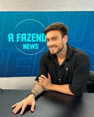 Vini Büttel Instagram - Confessar para vcs: tomando gosto pela coisa hein! Cada dia uma vivência e experiência nova e isso que me motiva a seguir em frente! E ai, já imaginaram ter essa pessoinha como apresentador?😂💥