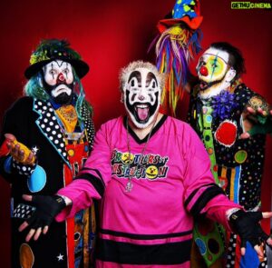 Violent J Instagram - JCW LIVE today at 4:30pm at The Boeing Center.
Don’t miss the clowny mayhem of Violent J with The Brothers of Funstruction!!!
