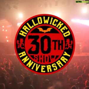 Violent J Instagram - Seein the big 30th Annual Hallowocked is just as good as seeing all 29 past shows in one! .. VJ