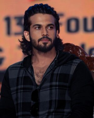 Viraat Instagram - “A calm mind is ultimate”