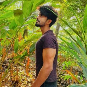 Viraat Instagram - Get lost in nature... 🤍

#AddhuriLover 

#nature #naturelovers