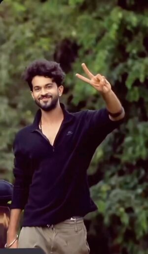 Viraat Instagram - #candid 
Smile. You’re designed to. !!