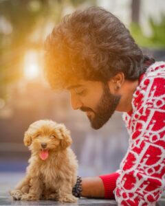Vishnu Unnikrishnan Most Liked Photos and Posts