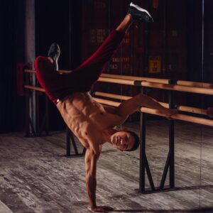 Actor Vitaliy Ulivanov HD Instagram Photos and Wallpapers November 2021